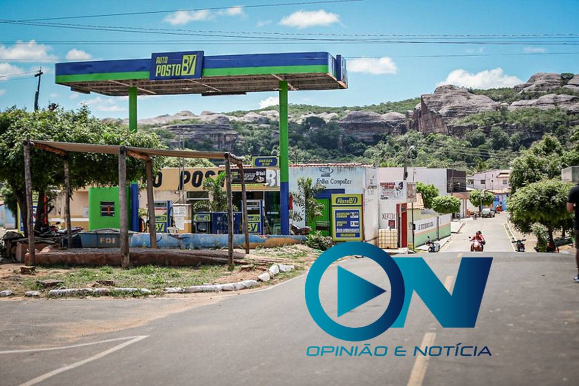 Prefeito compra peixe do irmão para distribuir para população na semana santa